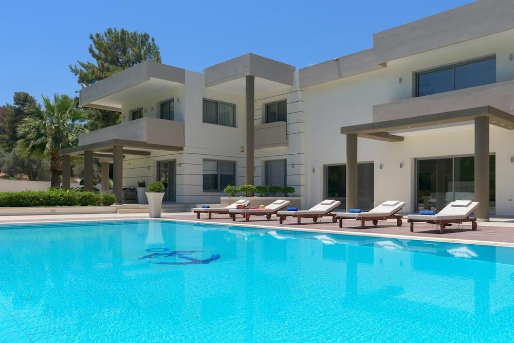 Bella Foresta Villa Ialysos  Exterior photo